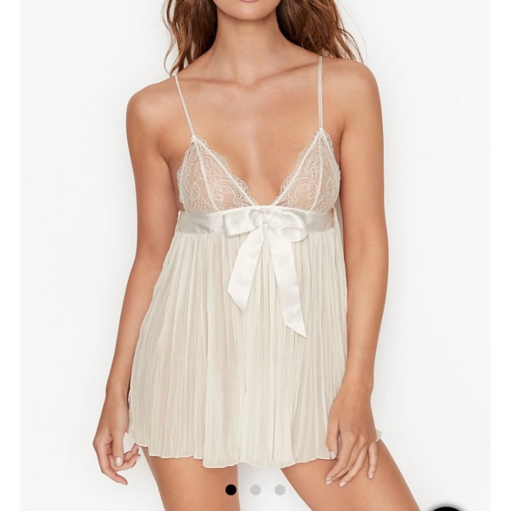 Victoria’s Secret Pleated Babydoll